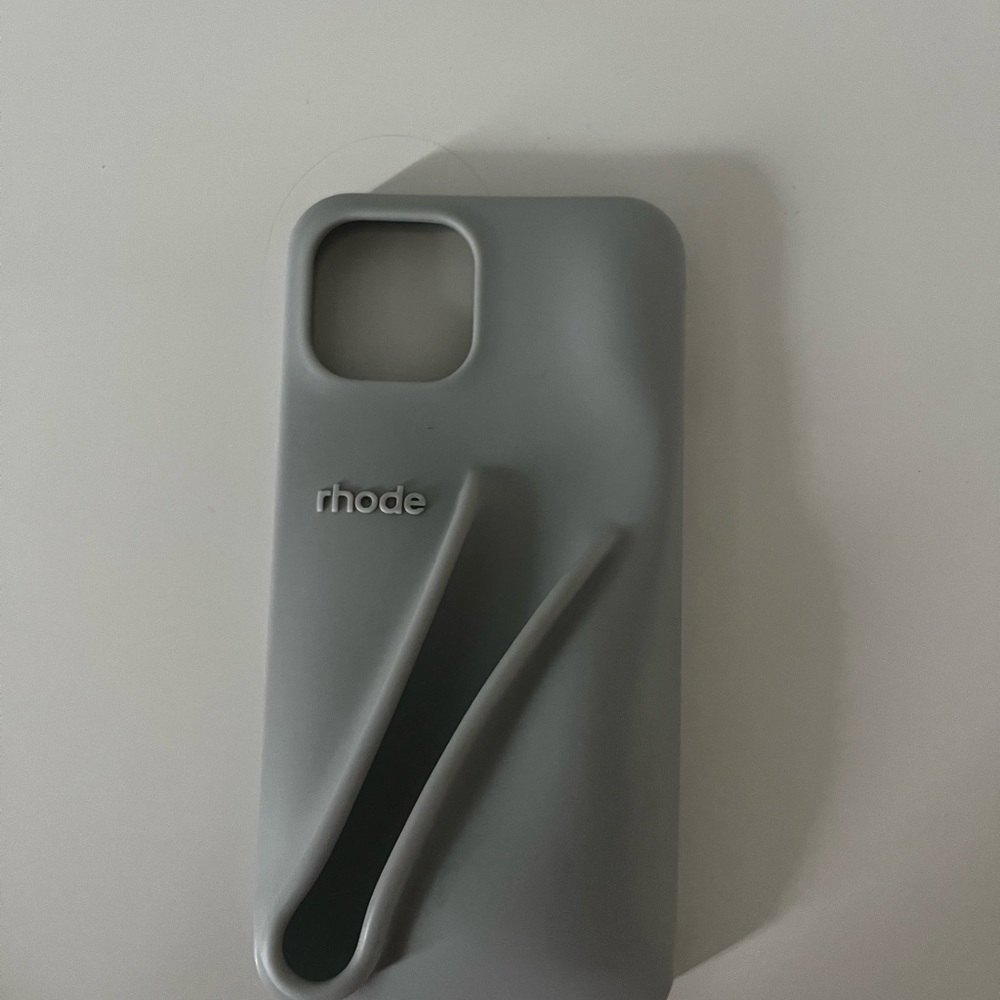 Rhode Lip Case (iPhone 13)